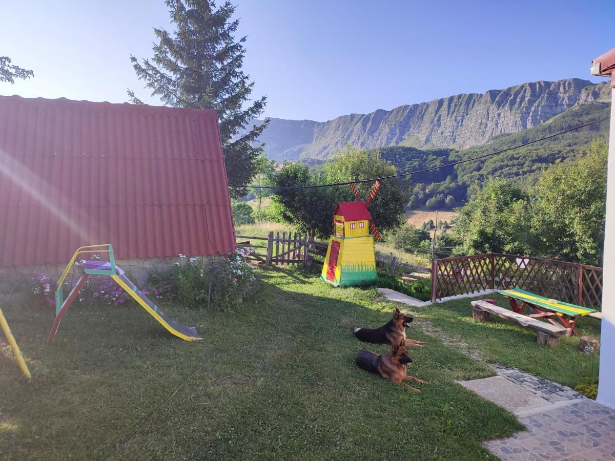 Cemerno Cottage Gacko Luaran gambar
